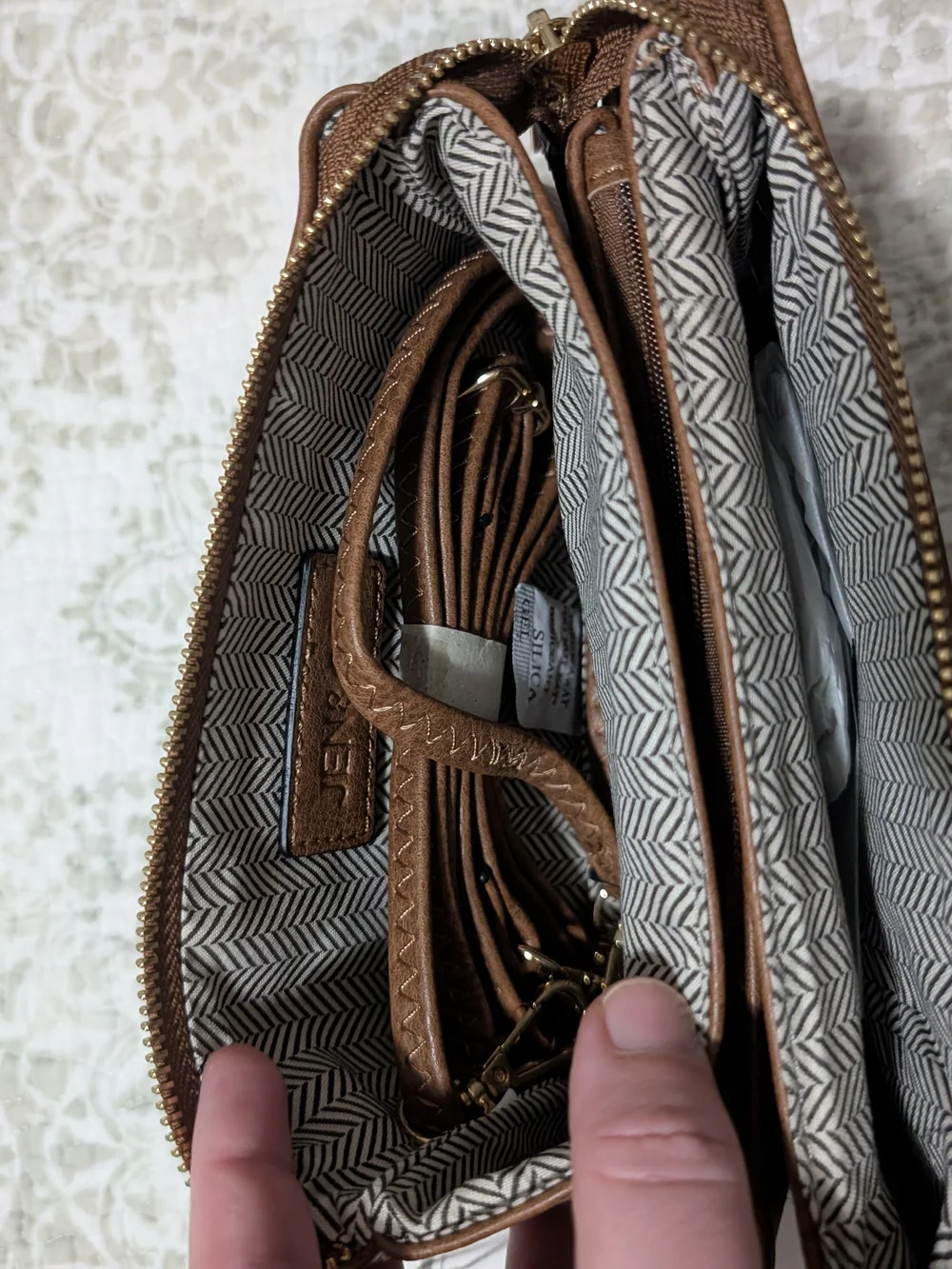 NWT Jen & Co Brown Wallet